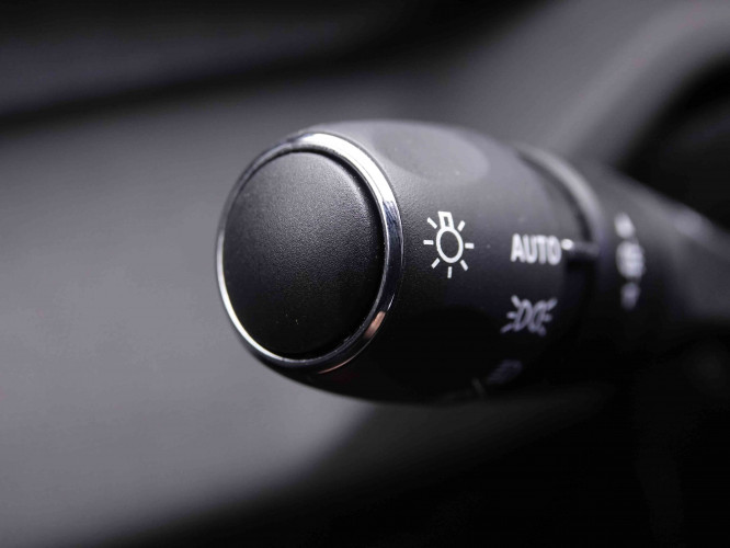 PEUGEOT_PEUGEOT_308_2548897_17.jpg