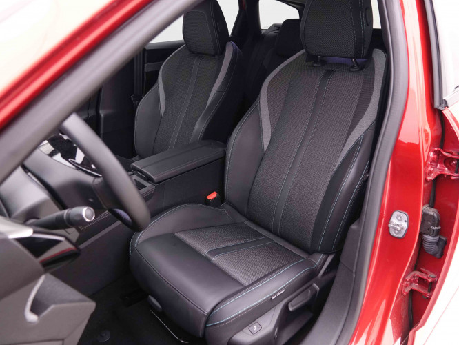 PEUGEOT_PEUGEOT_308_2548898_6.jpg