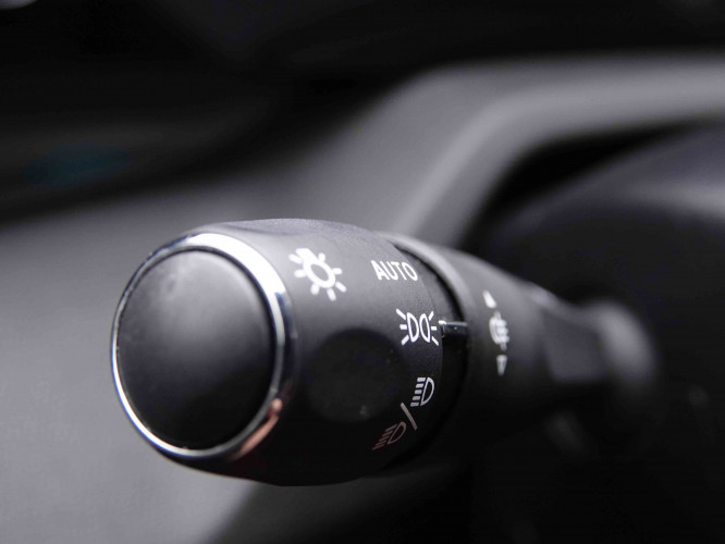 PEUGEOT_PEUGEOT_308_2548903_15.jpg