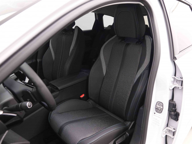 PEUGEOT_PEUGEOT_308_2549657_6.jpg