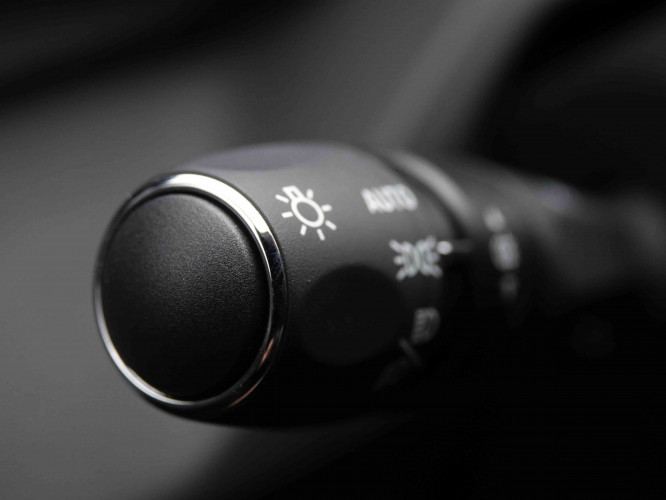 PEUGEOT_PEUGEOT_308_2549658_16.jpg