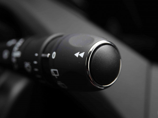 PEUGEOT_PEUGEOT_308_2549658_17.jpg