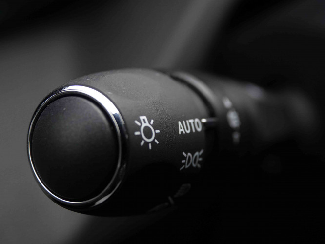 PEUGEOT_PEUGEOT_308_2550307_16.jpg