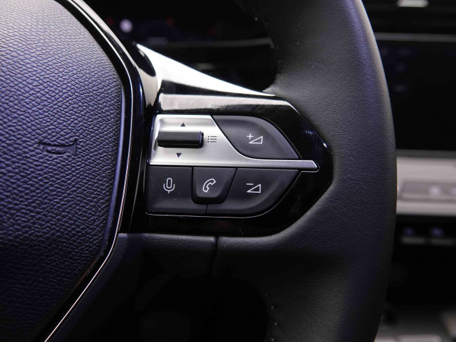 PEUGEOT_PEUGEOT_308_2550393_17.jpg PEUGEOT_PEUGEOT_308_2550393_17.jpg