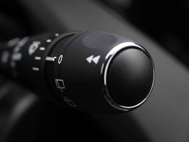 PEUGEOT_PEUGEOT_308_2550562_19.jpg