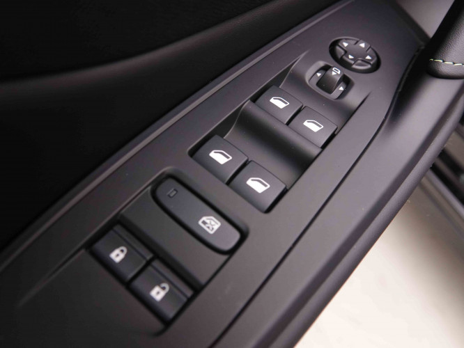 PEUGEOT_PEUGEOT_308_2550564_22.jpg