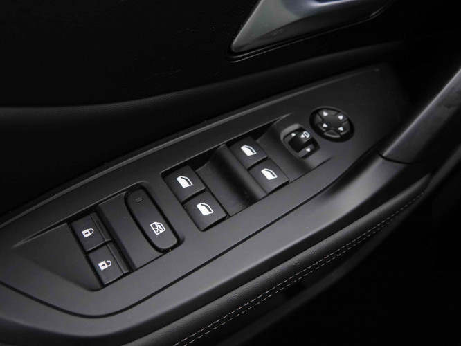 PEUGEOT_PEUGEOT_308_2550925_20.jpg
