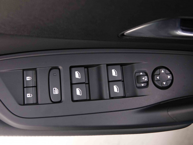 PEUGEOT_PEUGEOT_308_2550927_19.jpg