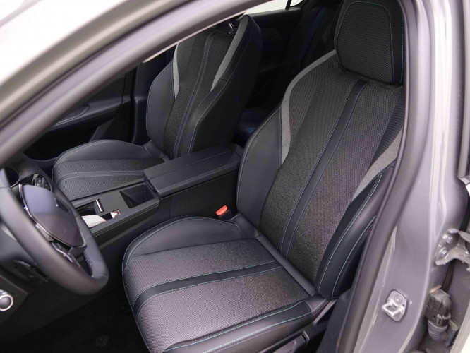 PEUGEOT_PEUGEOT_308_2550928_6.jpg