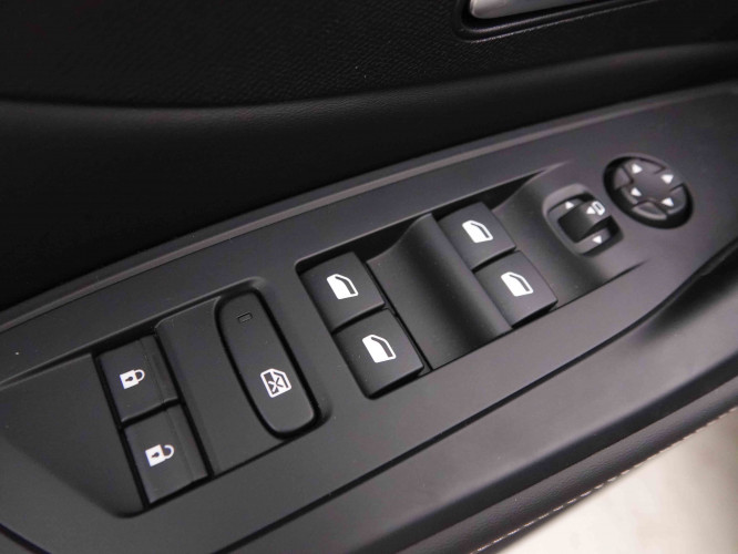 PEUGEOT_PEUGEOT_308_2652093_20.jpg