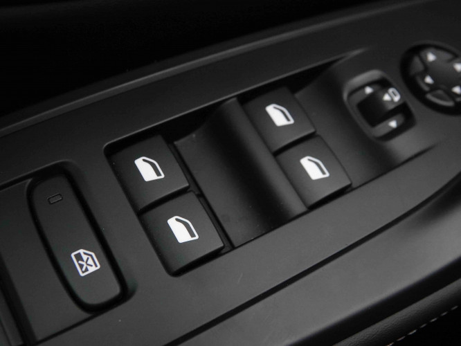 PEUGEOT_PEUGEOT_308_2652103_20.jpg