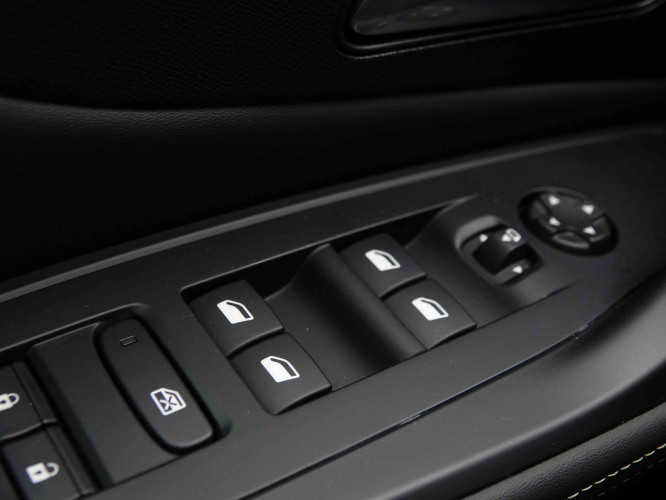 PEUGEOT_PEUGEOT_308_2653157_20.jpg