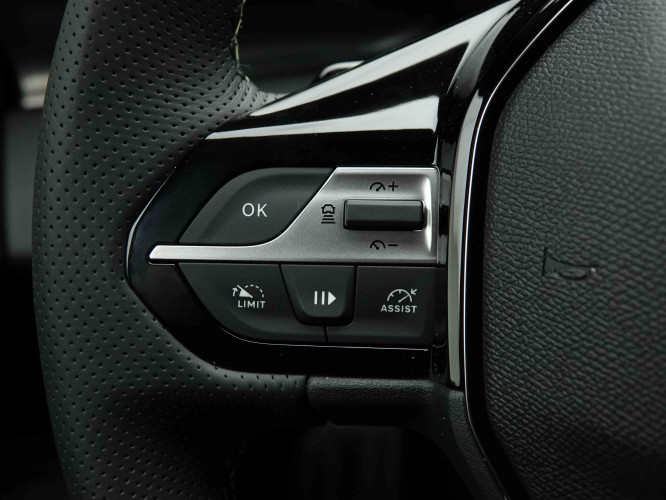 PEUGEOT_PEUGEOT_308_2653506_17.jpg