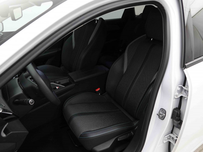 PEUGEOT_PEUGEOT_308_2653612_6.jpg