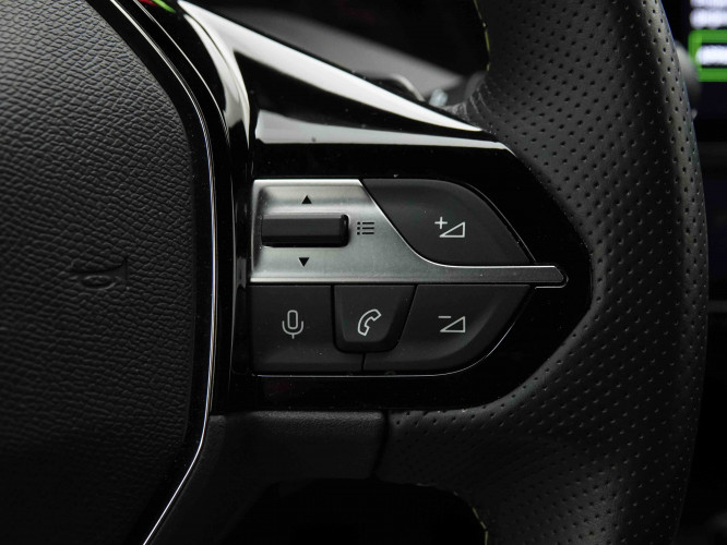 PEUGEOT_PEUGEOT_308_2653802_17.jpg
