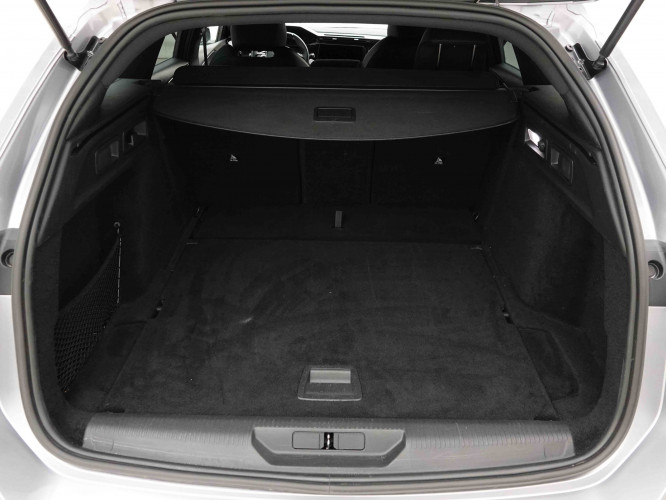 PEUGEOT_PEUGEOT_308_2653802_5.jpg