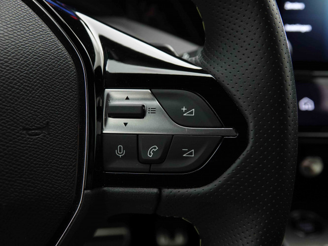 PEUGEOT_PEUGEOT_308_2653803_19.jpg PEUGEOT_PEUGEOT_308_2653803_19.jpg