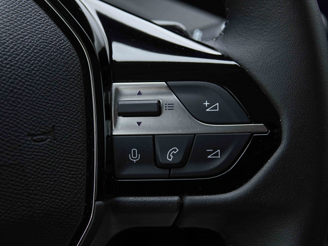PEUGEOT_PEUGEOT_308_2655094_17.jpg