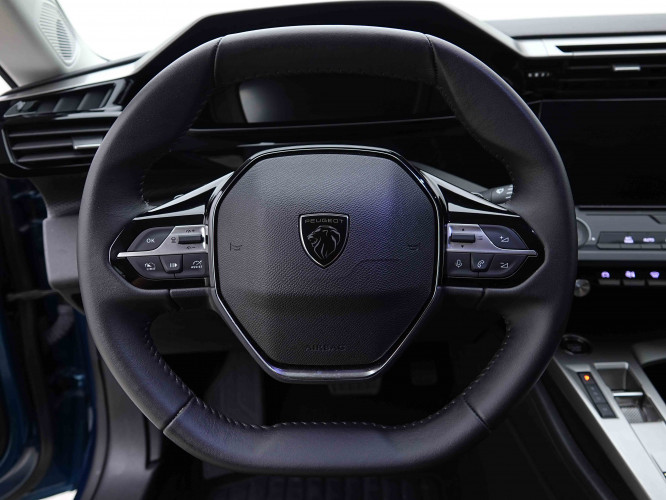 PEUGEOT_PEUGEOT_308_2655094_8.jpg