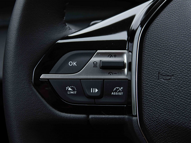 PEUGEOT_PEUGEOT_308_2655100_17.jpg PEUGEOT_PEUGEOT_308_2655100_17.jpg