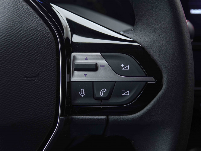 PEUGEOT_PEUGEOT_308_2655612_18.jpg