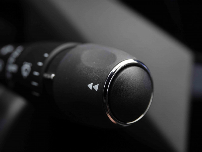 PEUGEOT_PEUGEOT_408_2548241_19.jpg