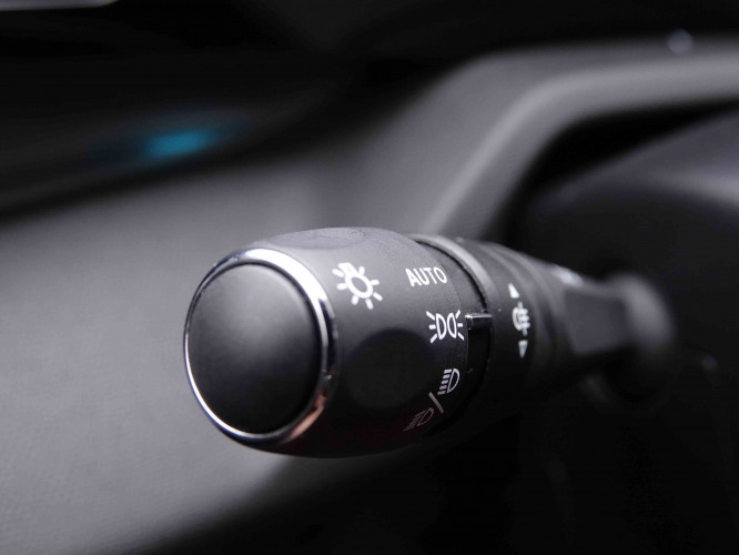 PEUGEOT_PEUGEOT_408_2548247_17.jpg