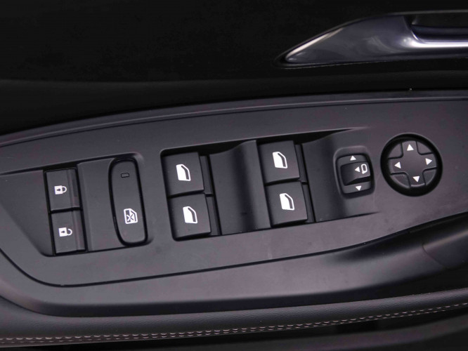 PEUGEOT_PEUGEOT_408_2548249_19.jpg
