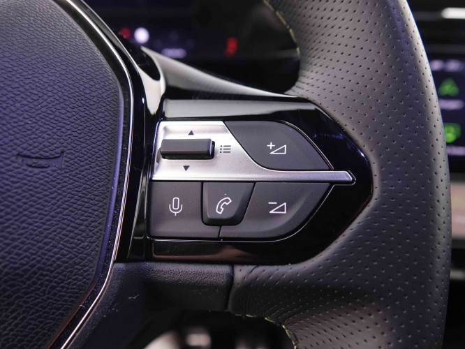 PEUGEOT_PEUGEOT_408_2548402_20.jpg