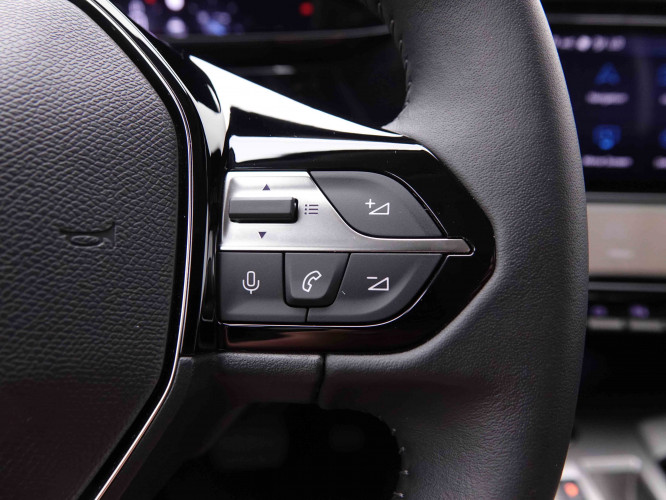 PEUGEOT_PEUGEOT_408_2548809_19.jpg