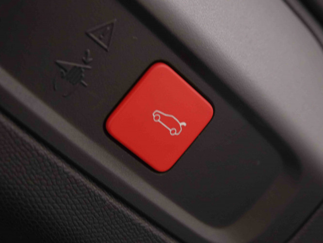 PEUGEOT_PEUGEOT_408_2550106_6.jpg