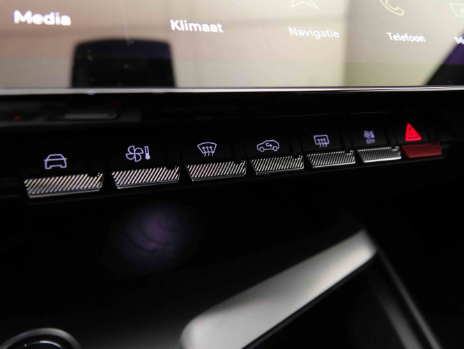 PEUGEOT_PEUGEOT_408_2551835_15.jpg PEUGEOT_PEUGEOT_408_2551835_15.jpg