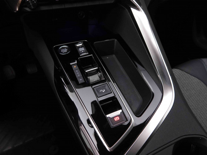 PEUGEOT_PEUGEOT_5008_2548165_16.jpg