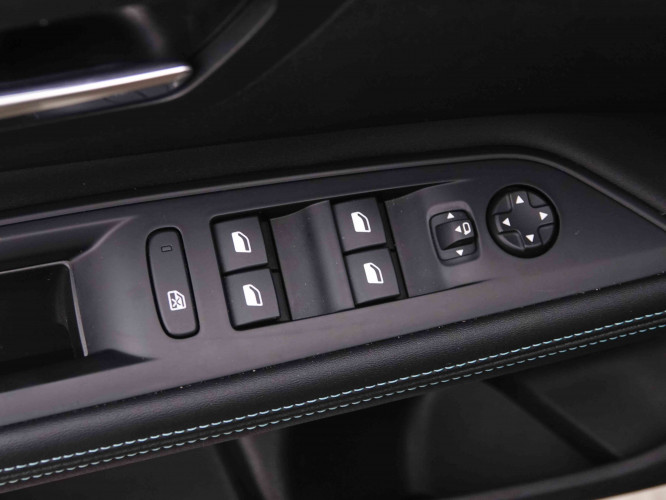 PEUGEOT_PEUGEOT_5008_2548165_22.jpg
