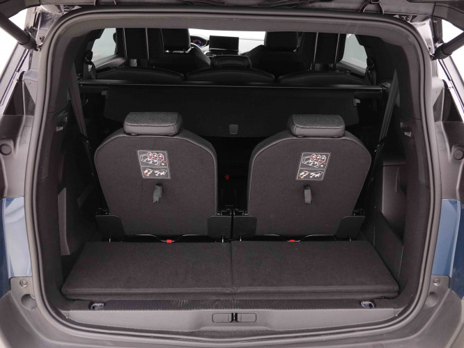 PEUGEOT_PEUGEOT_5008_2548169_5.jpg