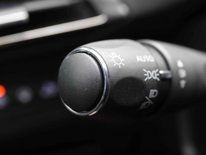 PEUGEOT_PEUGEOT_5008_2548171_18.jpg