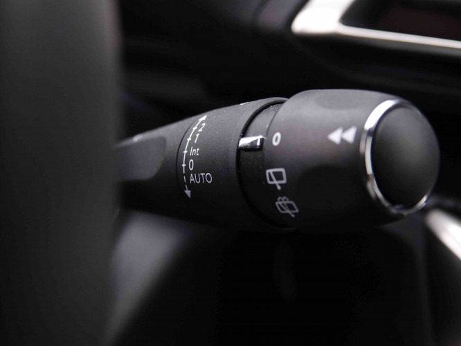 PEUGEOT_PEUGEOT_5008_2548173_17.jpg