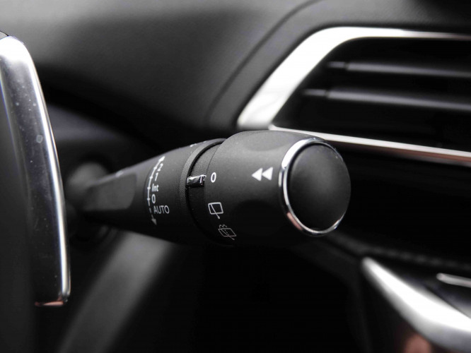 PEUGEOT_PEUGEOT_5008_2548175_19.jpg