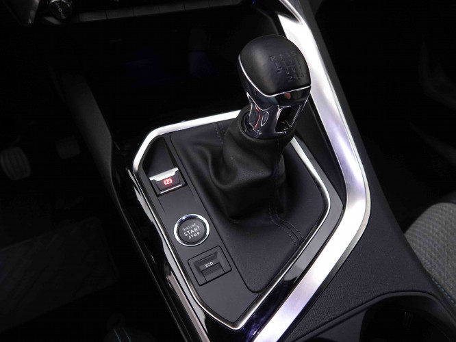 PEUGEOT_PEUGEOT_5008_2548182_16.jpg