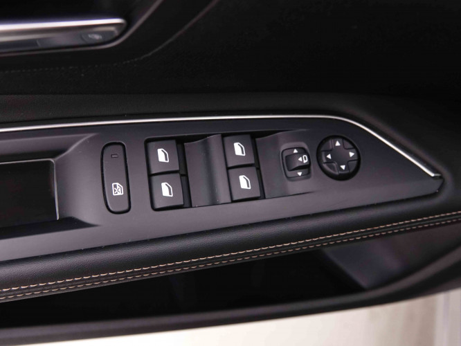 PEUGEOT_PEUGEOT_5008_2548231_23.jpg