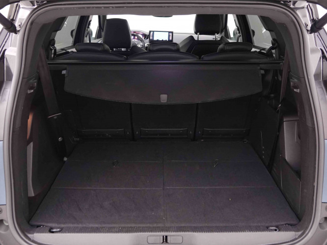 PEUGEOT_PEUGEOT_5008_2548234_5.jpg