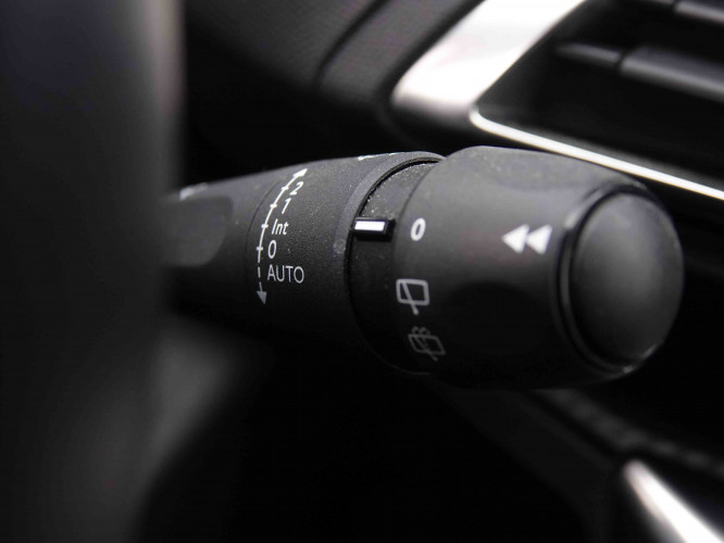 PEUGEOT_PEUGEOT_5008_2548294_17.jpg