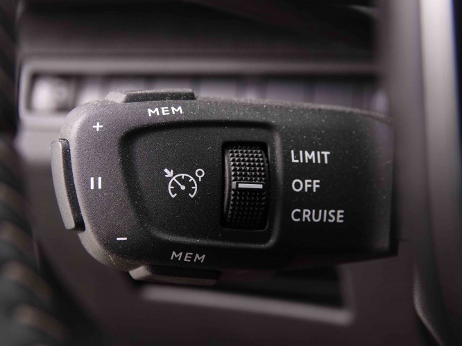 PEUGEOT_PEUGEOT_5008_2548294_18.jpg