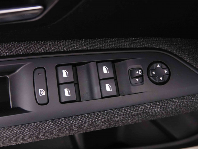 PEUGEOT_PEUGEOT_5008_2548294_21.jpg