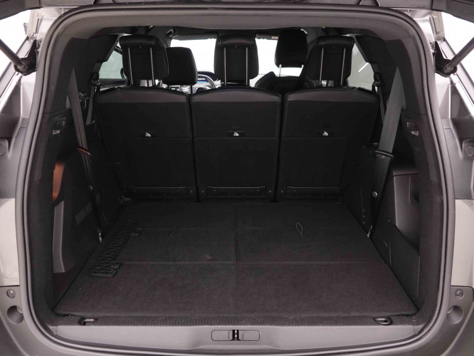 PEUGEOT_PEUGEOT_5008_2548296_5.jpg