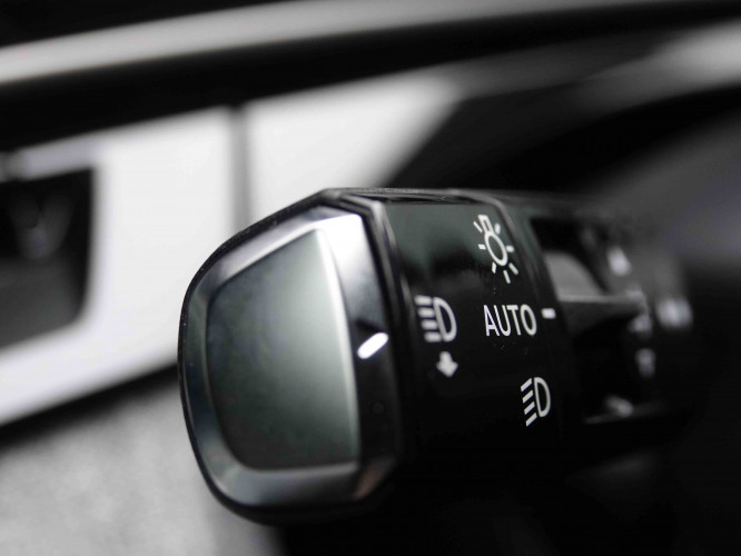 PEUGEOT_PEUGEOT_5008_2550026_17.jpg