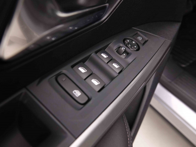 PEUGEOT_PEUGEOT_5008_2550039_20.jpg