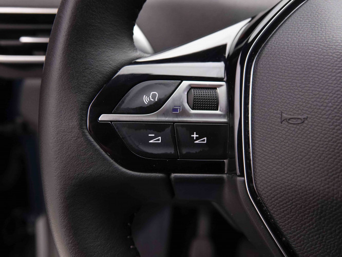 PEUGEOT_PEUGEOT_5008_2550739_17.jpg PEUGEOT_PEUGEOT_5008_2550739_17.jpg