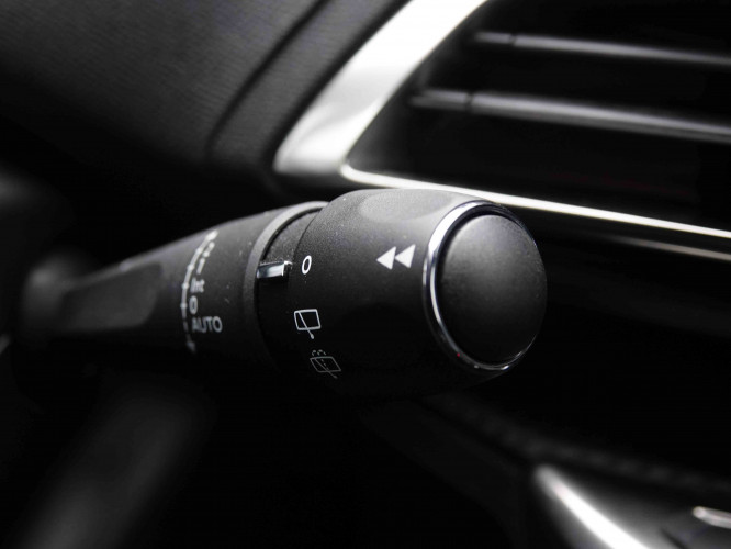 PEUGEOT_PEUGEOT_5008_2550801_18.jpg PEUGEOT_PEUGEOT_5008_2550801_18.jpg