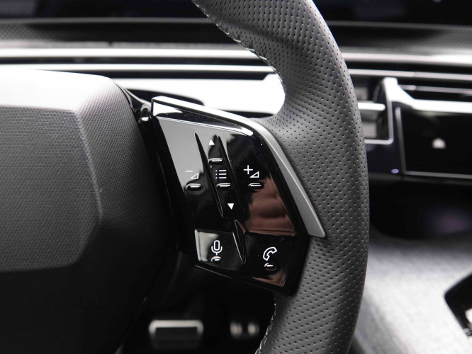 PEUGEOT_PEUGEOT_5008_2550871_21.jpg PEUGEOT_PEUGEOT_5008_2550871_21.jpg